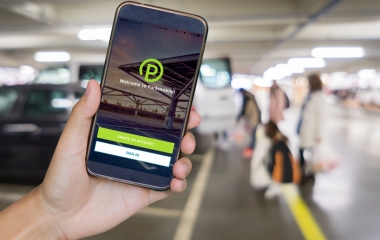 宝马收购智能停车APP Parkmobile